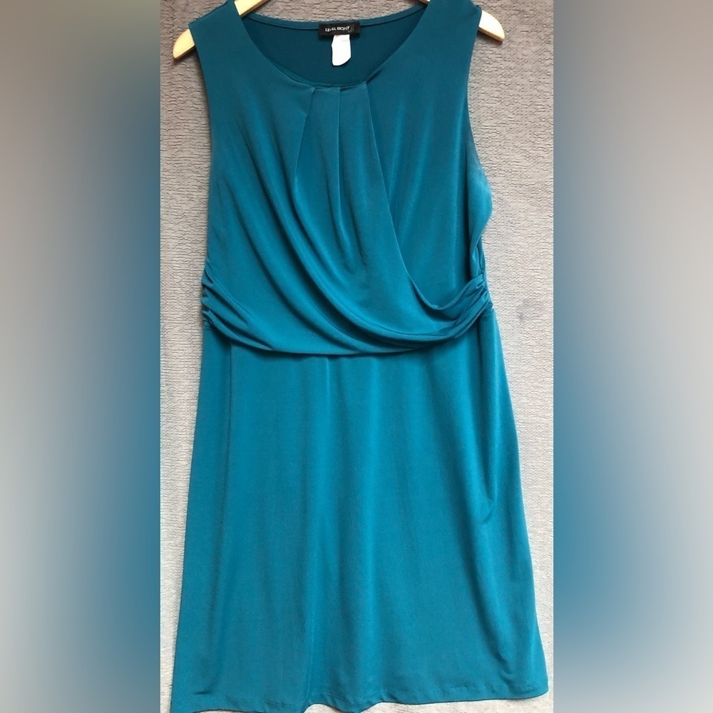 Level eight large green blouson dress